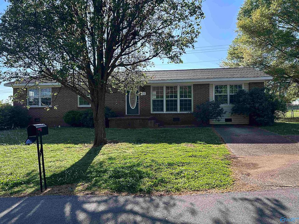 1st image of 21 Morningside Dr