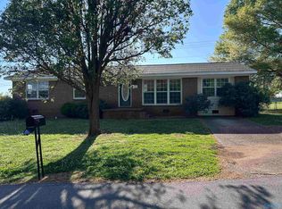 21 Morningside Dr, Madison, AL 35758