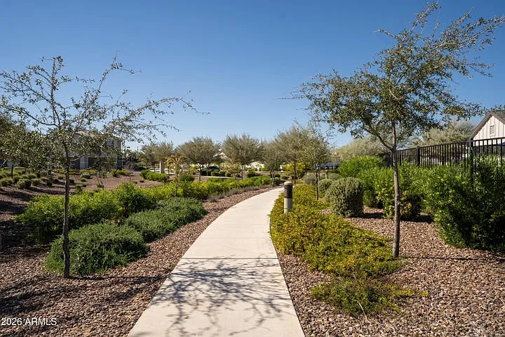 5028 E Shady Glen Ave — Photo 43
