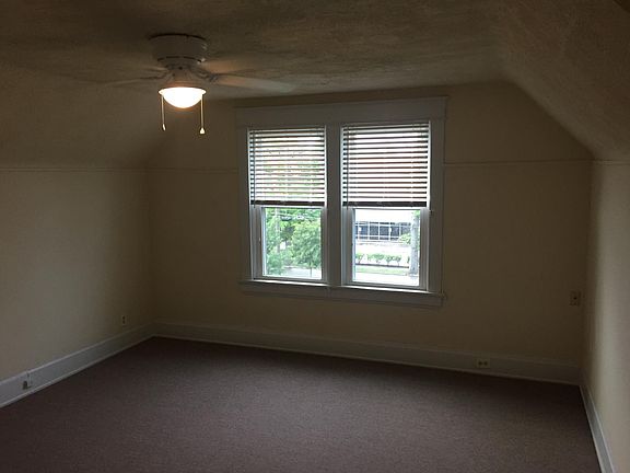 2nd image of 2321 Park Ave #3