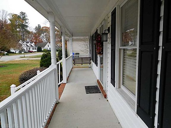 2nd image of 1533 Olde Mill Creek Dr