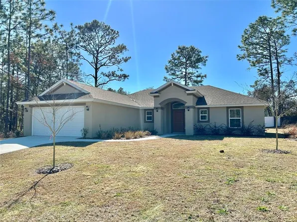 1510 W Gainsboro Ln, Citrus Springs, FL 34434
