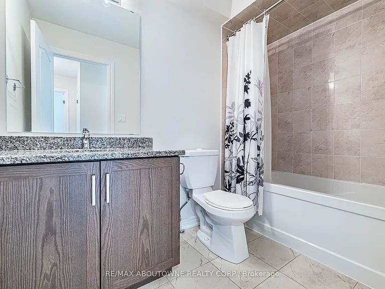 81 Pettitt Dr — Photo 39