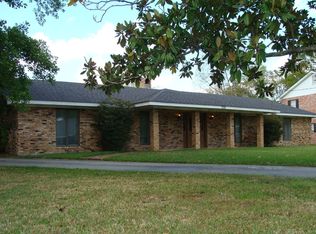 708 Briarwood Dr, Lake charles, LA 70605