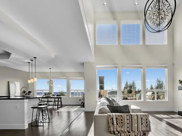 3492 Bishop Pl, Coquitlam, BC V3E 0K2