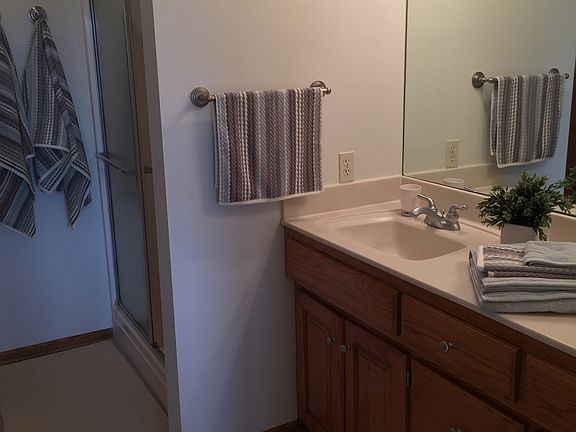 3rd image of 5438 N 160th Avenue Cir