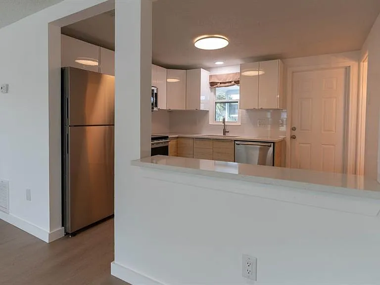 2233 Michele Dr — Photo 23