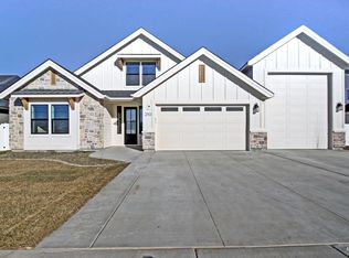 210 E Jarvis St, Meridian, ID 83642