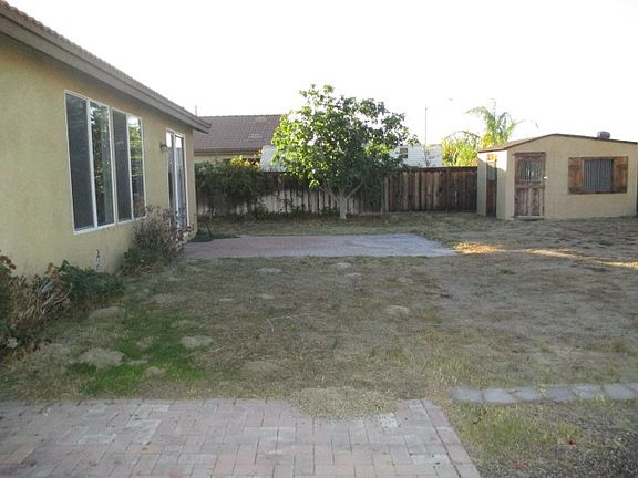 4th image of 1241 Praise St