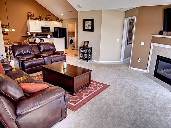 4th image of 7741 E Watermark Dr