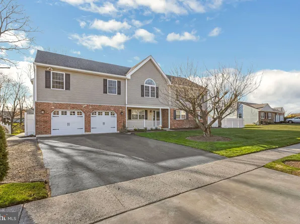 58 E Church Rd, Plymouth Meeting, PA 19462