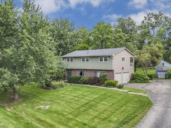 830 Harvest Lane Ct, Columbus, OH 43213