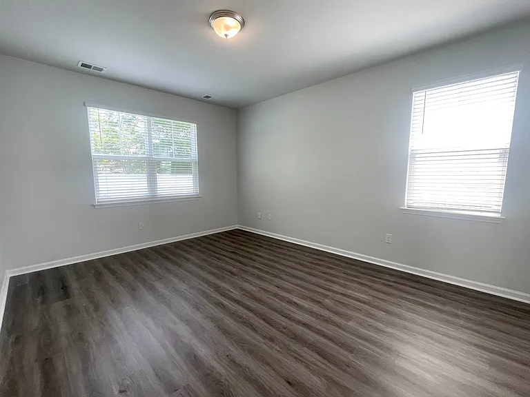 438 Pacific Commons Dr — Photo 9
