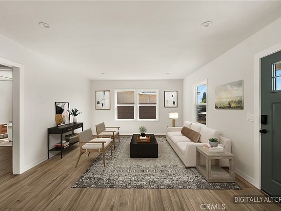 3rd image of 1106 S Washington Ave