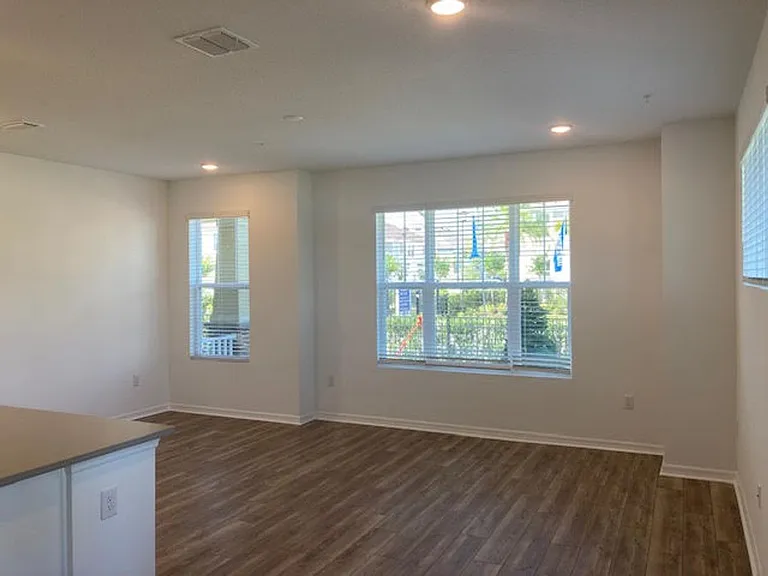 9915 Randal Walk St — Photo 6