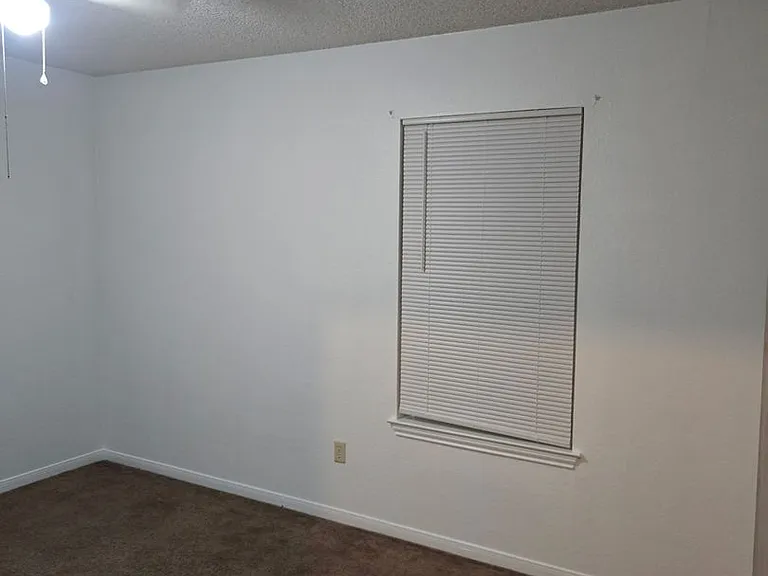 1803 Stardust St — Photo 5