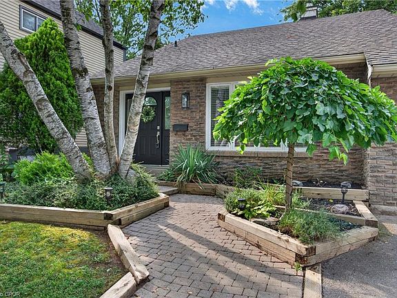 3rd image of 3401 Rockwood Dr