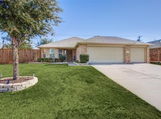 4104 Lone Star Ln, Denton, TX 76210
