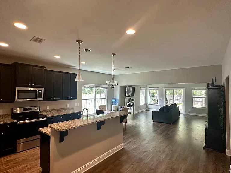 3169 Heritage Oaks Cir — Photo 3