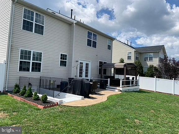 4th image of 100 Cedar Mountain Dr