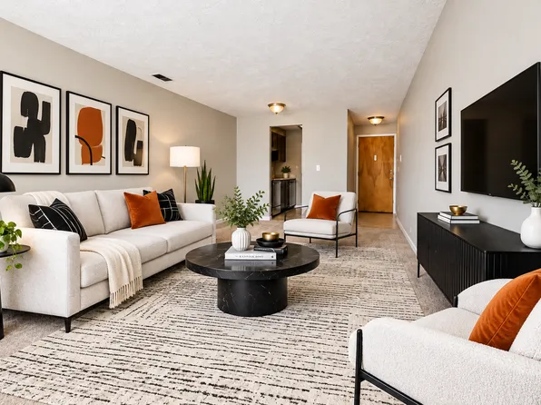 Eden Roc Apartments