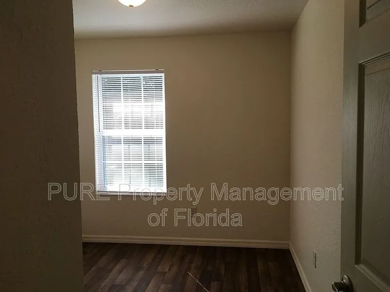 4700 NE 22nd Ave — Photo 28