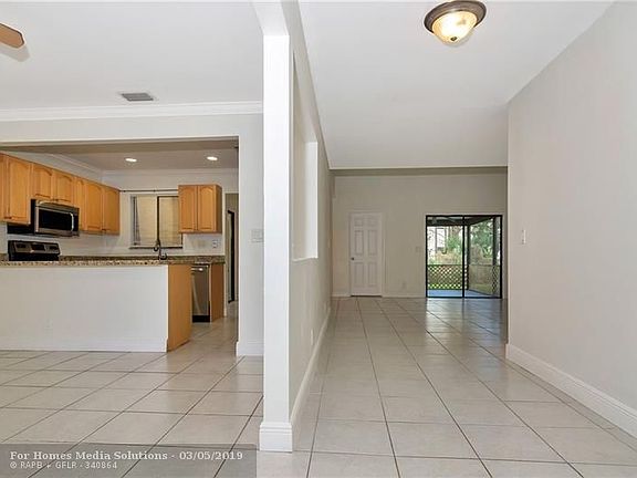 3rd image of 6192 Laurel Ln APT C