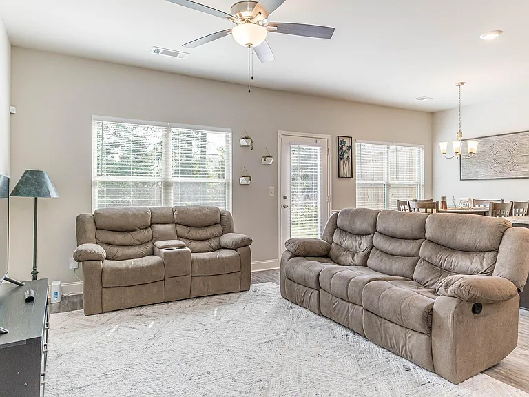 1380 Sugar Glen Ct — Photo 30