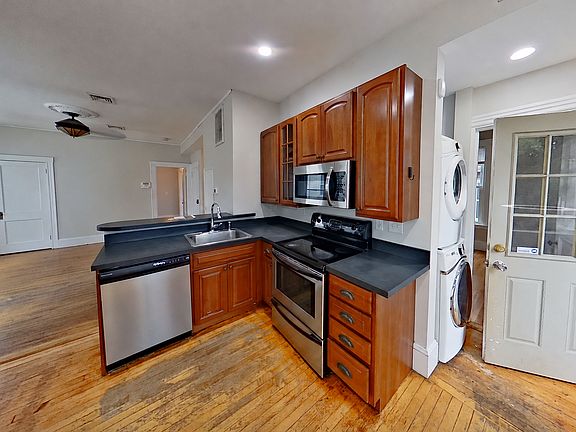 2nd image of 126 Calumet St #2