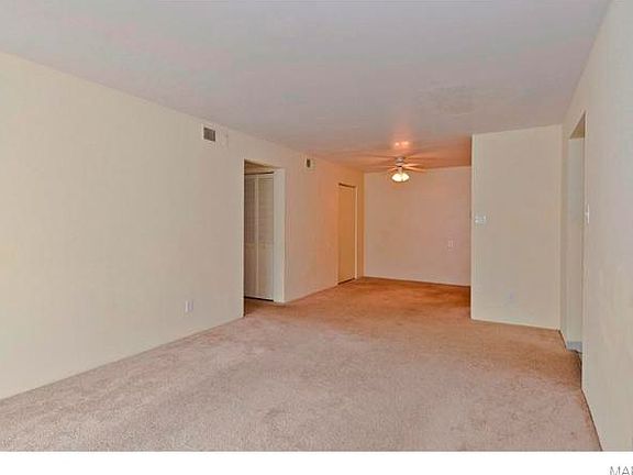 4th image of 4331 Normandy Trace Dr APT C