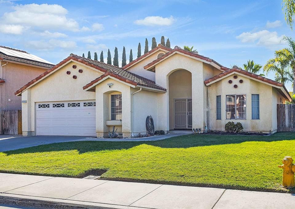 1st image of 4559 Coronado Dr