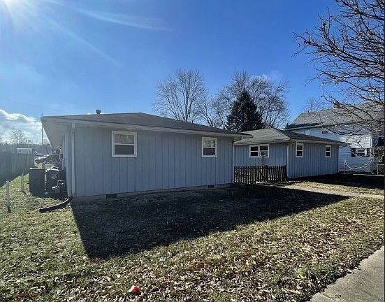 3rd image of 3218 Illinois Ave