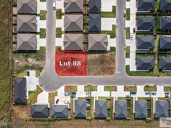 2nd image of 2228 E Valley Cir