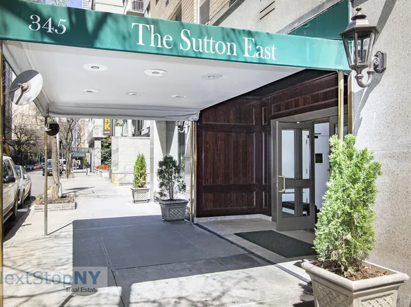 345 East 56th Street image 7 of 11