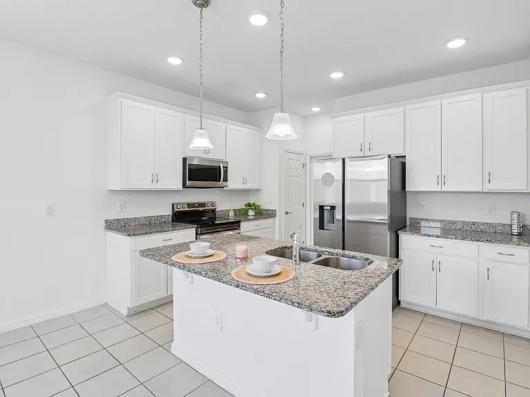 Simmons Trace — Photo 47