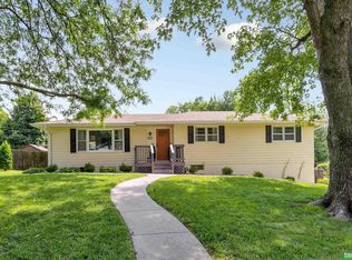 3137 S 118th St, Omaha, NE 68144