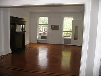 Rented by Rapid Realty Cobble Hill