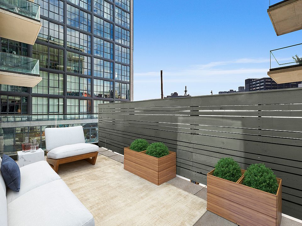1st image of 22-18 Jackson Ave #209