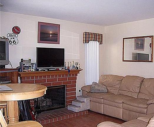 Family Room w/ Fireplace