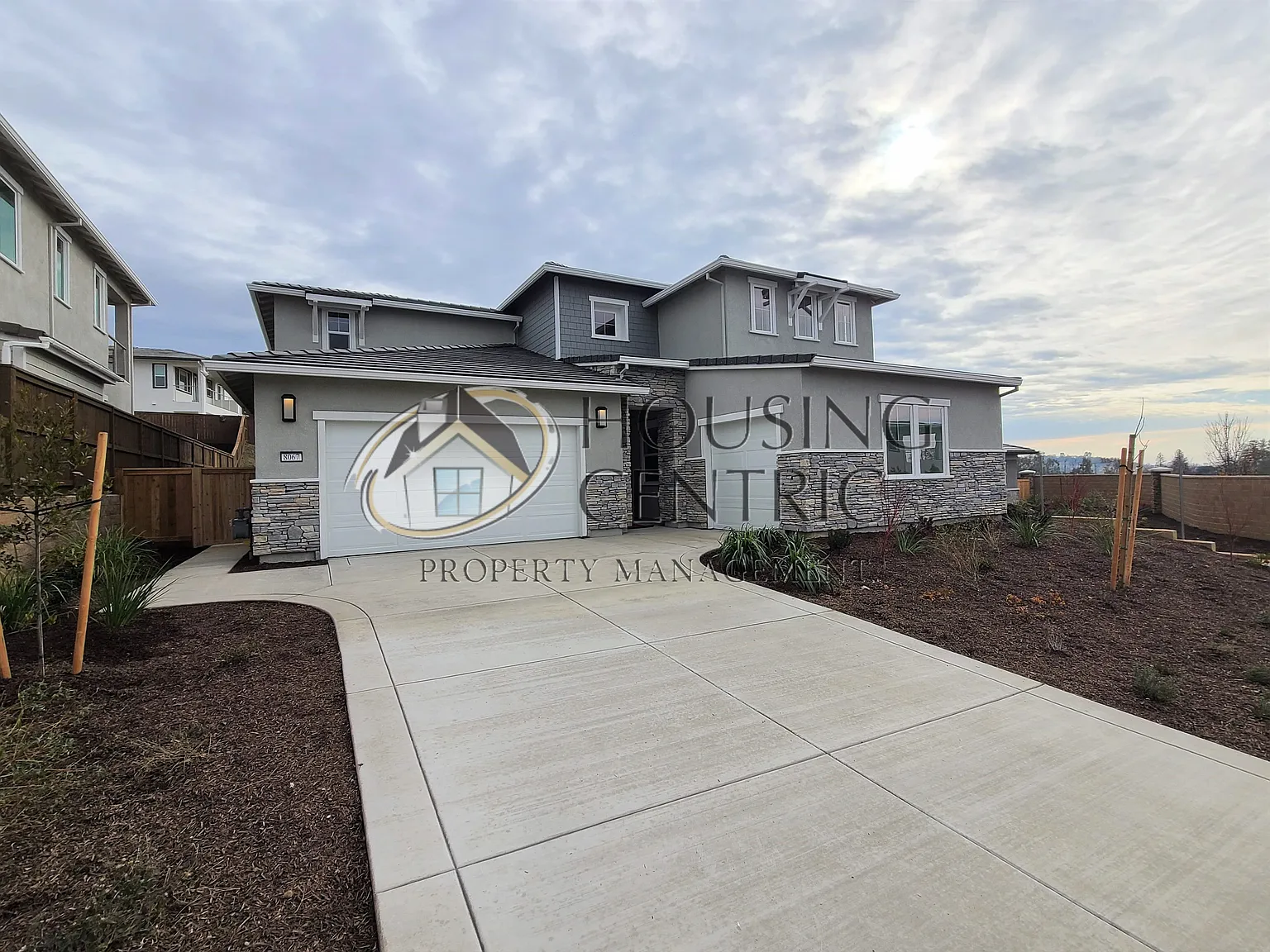 4 bed, 3.5 bath, 2826 sqft, $4,600 — Photo 3