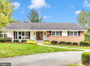 15 Brightwood Dr, Hagerstown, MD 21740