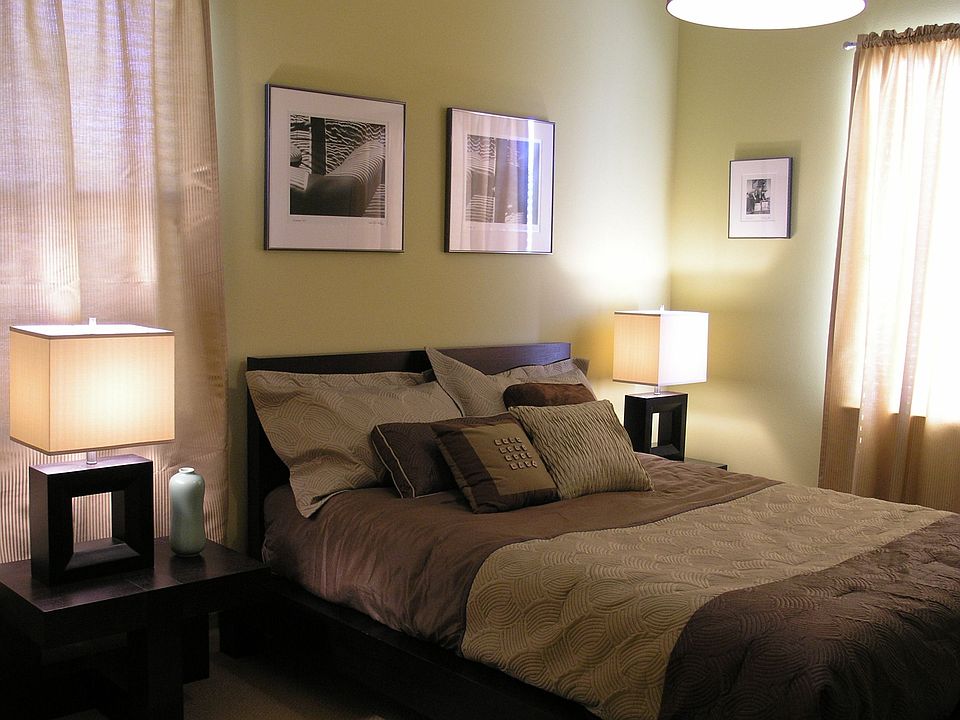 guest bedroom