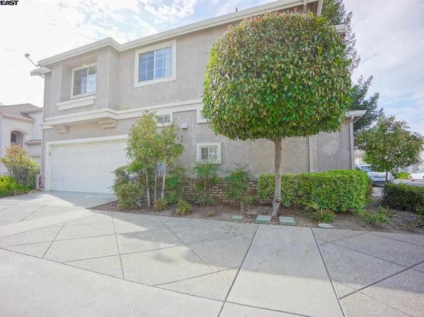 38465 Crosspointe Cmn