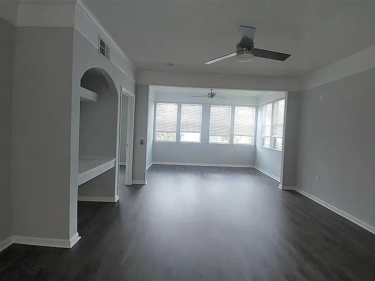 8550 Touchton Rd #221 — Photo 2