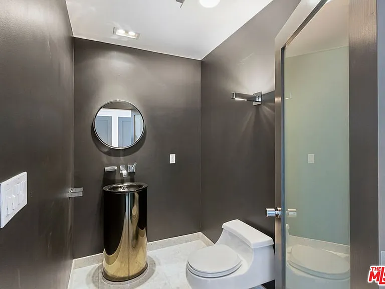 7250 Franklin Ave #1207 — Photo 25
