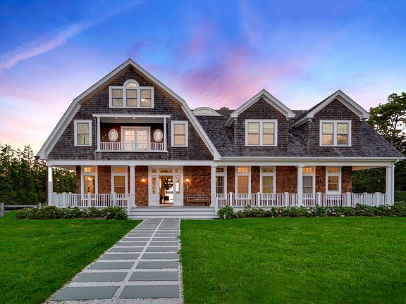 3rd image of 7 Apple Orchard Ln