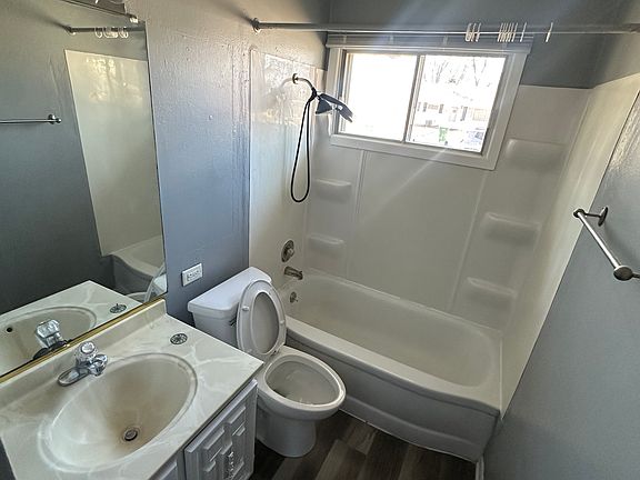5th image of 1008 Westshire Dr
