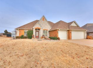 12000 Wickford Pl, Yukon, OK 73099