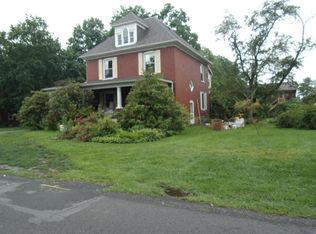 380 Tiadaghton Ave, Jersey Shore, PA 17740