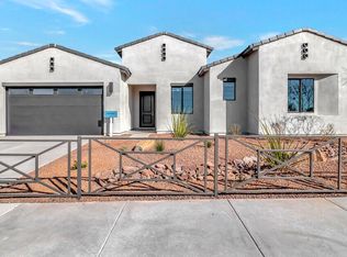 8020 W Gardenia Ave, Glendale, AZ 85303